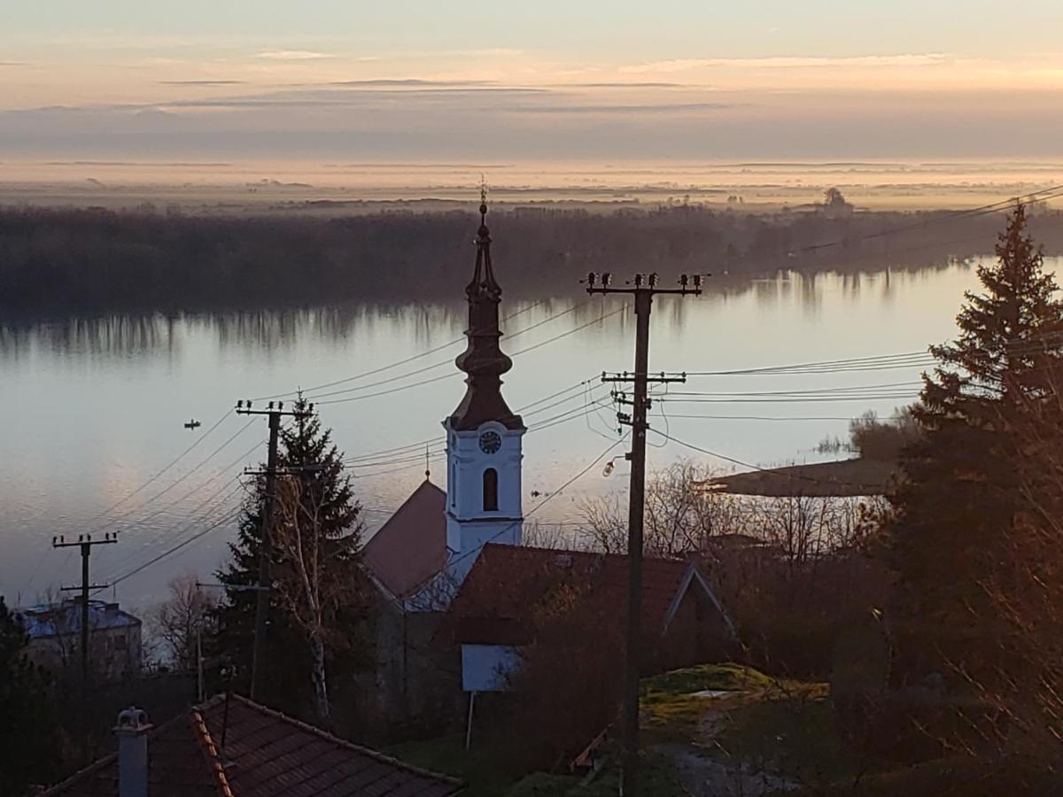 Vila Slankamenka Stari Slankamen ภายนอก รูปภาพ